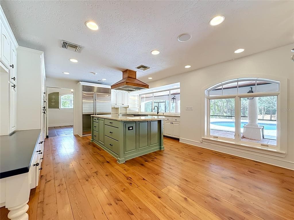 1850 OAK CREEK DRIVE photo 15