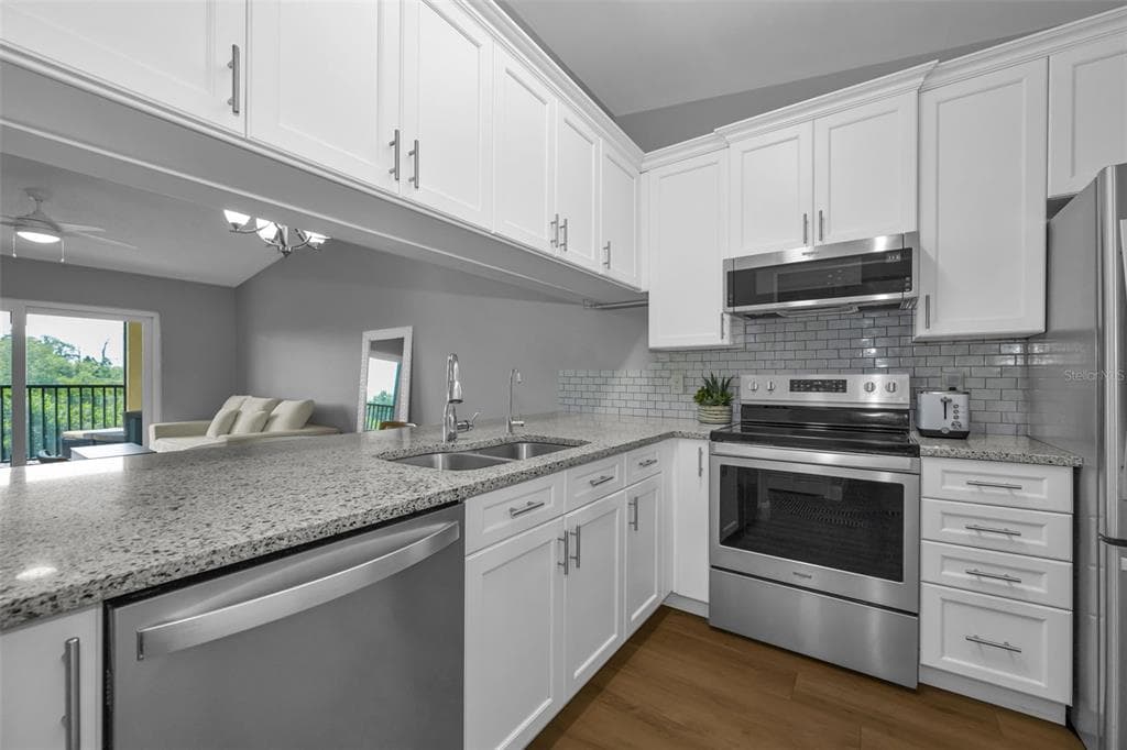 1686 SEASCAPE CIRCLE photo 9