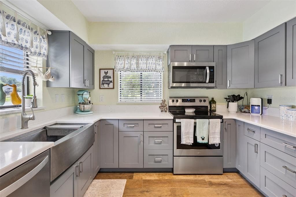 2939 DAWLEY AVENUE photo 25