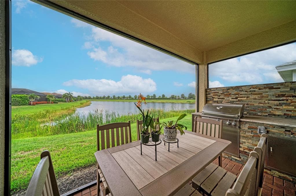5286 BARNETT CIRCLE photo 18