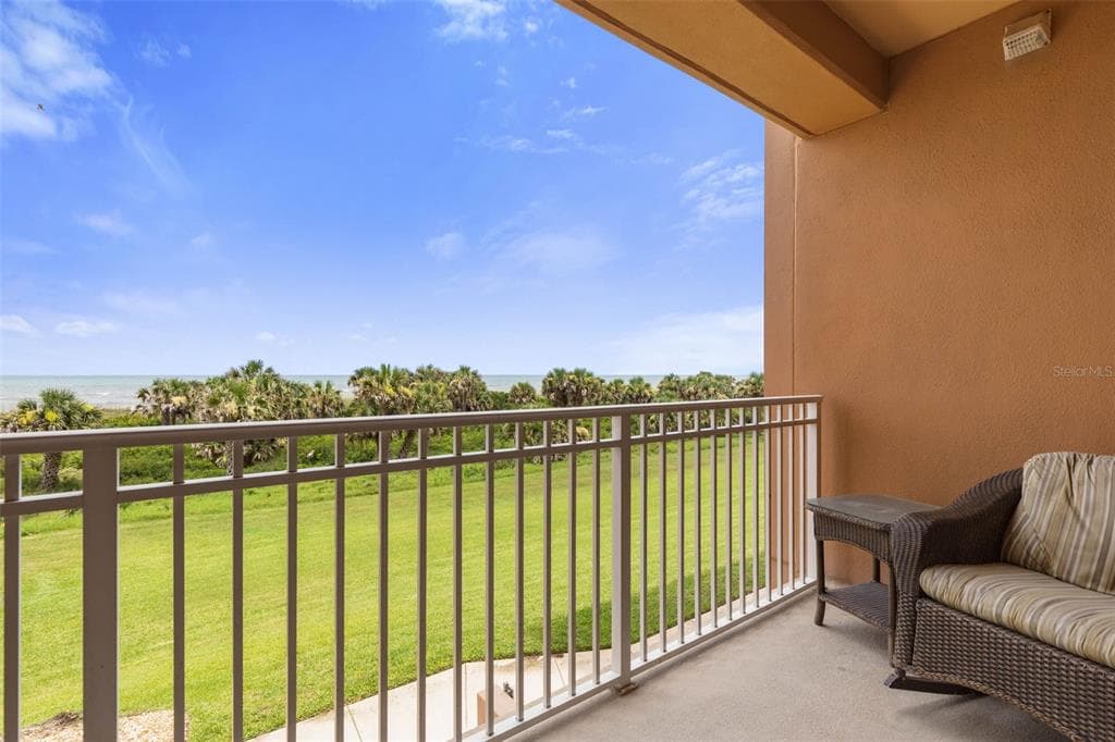 60 SURFVIEW DRIVE 214 photo 15