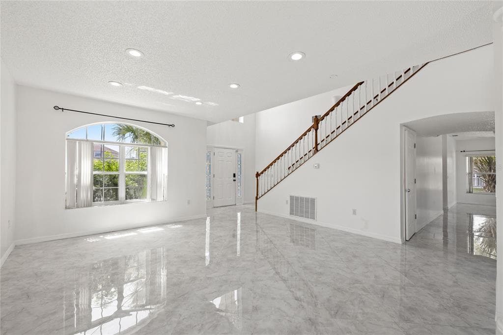 2528 CALLA LILY COVE photo 4