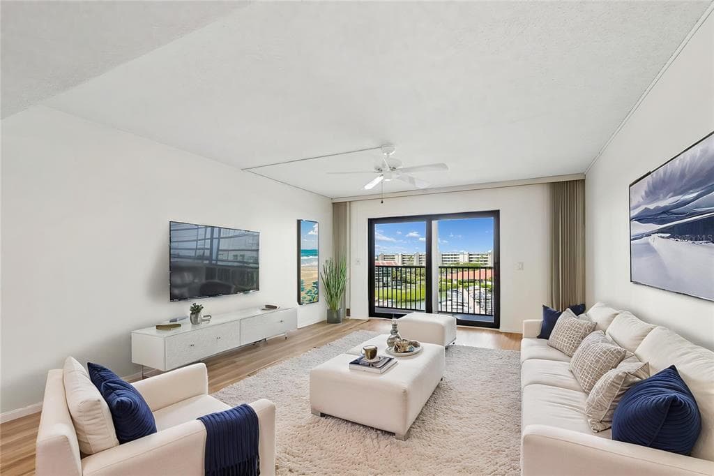 7600 SUN ISLAND DRIVE S 603 photo 14