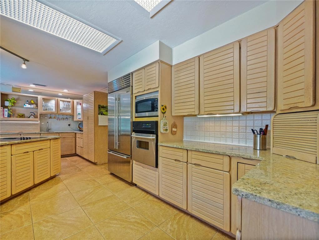 5701 CROSS FOX LANE photo 13