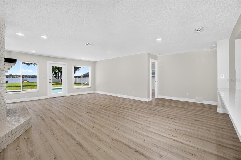 1225 HOFFNER AVENUE photo 23