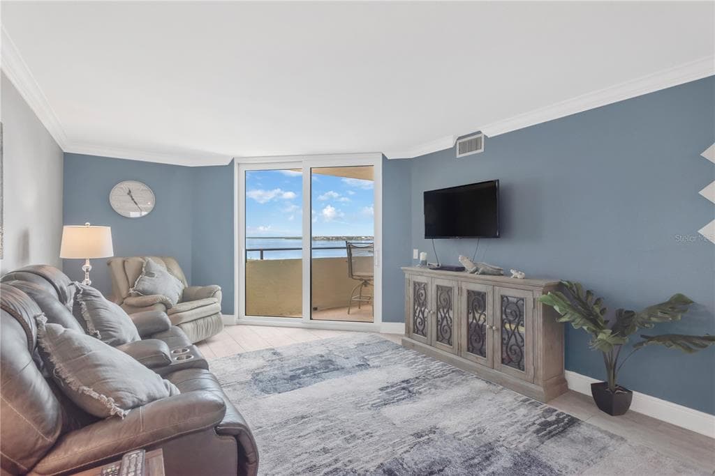 5915 SEA RANCH DRIVE 503 photo 10