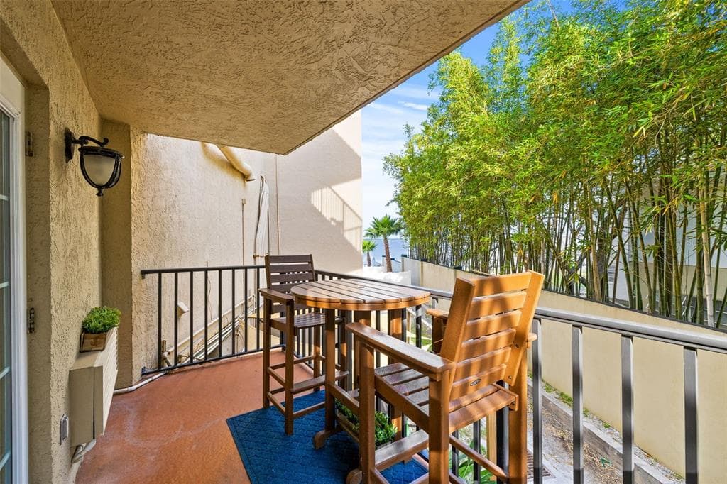 1420 BAYSHORE BOULEVARD 206 photo 18