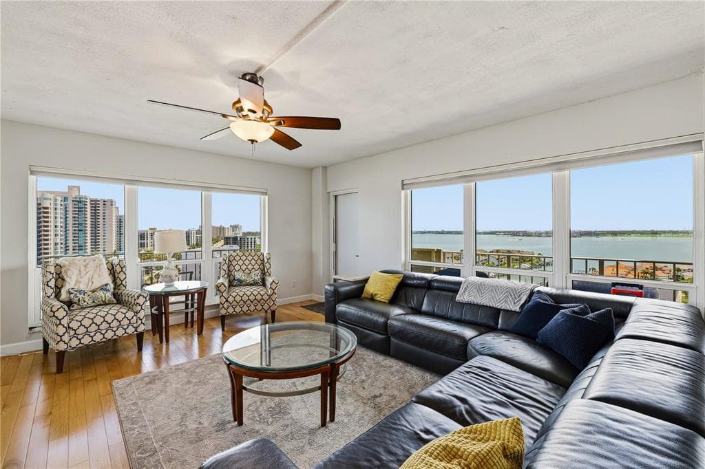 1621 GULF BOULEVARD 1408 photo 10