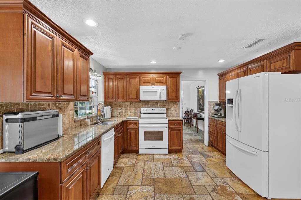 22740 COUNTY ROAD 44A photo 16