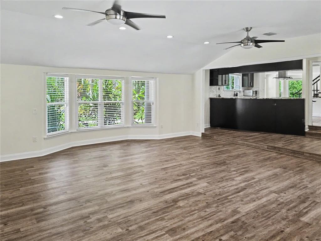 2202 AMITY COURT photo 22