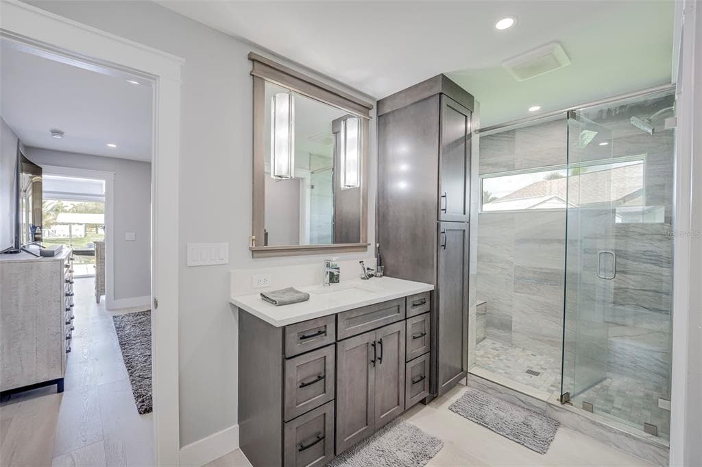 5204 TOWER DRIVE photo 20