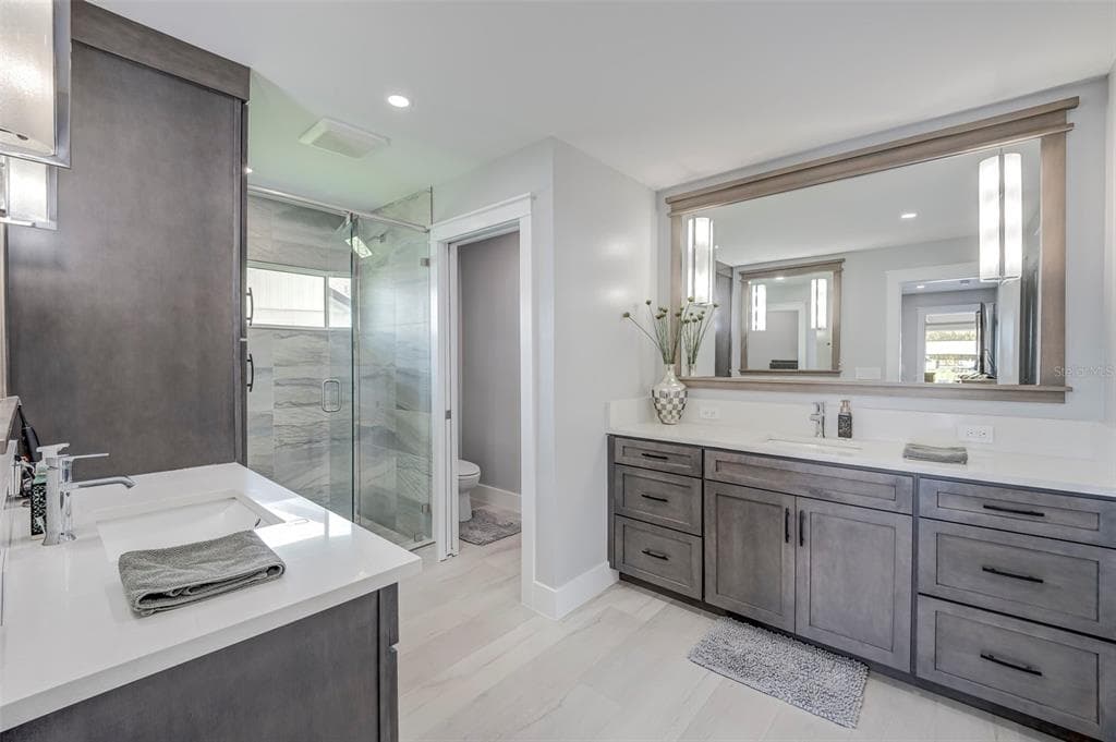 5204 TOWER DRIVE photo 19