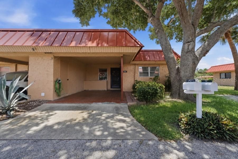 4111 LA COSTA COVE 4111 photo 3