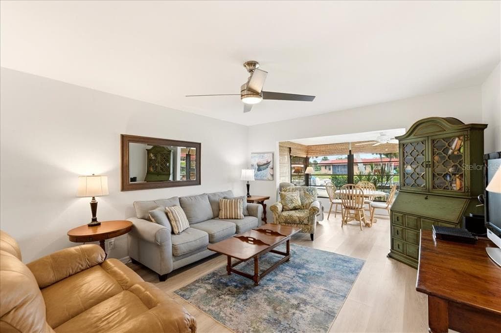 4111 LA COSTA COVE 4111 photo 4