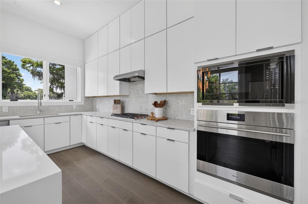 1778 MONDRIAN CIRCLE photo 15