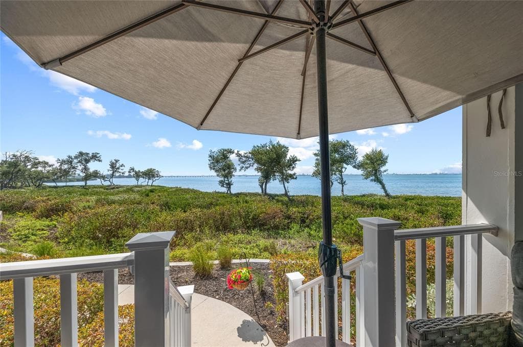 268 SAINT LUCIA DRIVE 101 photo 9