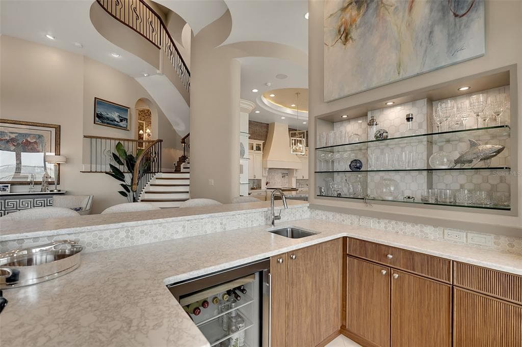 1372 HARBOR DRIVE photo 11