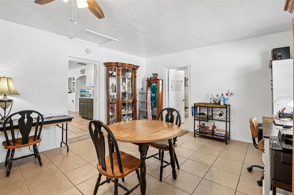 806 BLUE HERON BOULEVARD photo 12