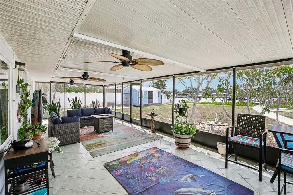 806 BLUE HERON BOULEVARD photo 19