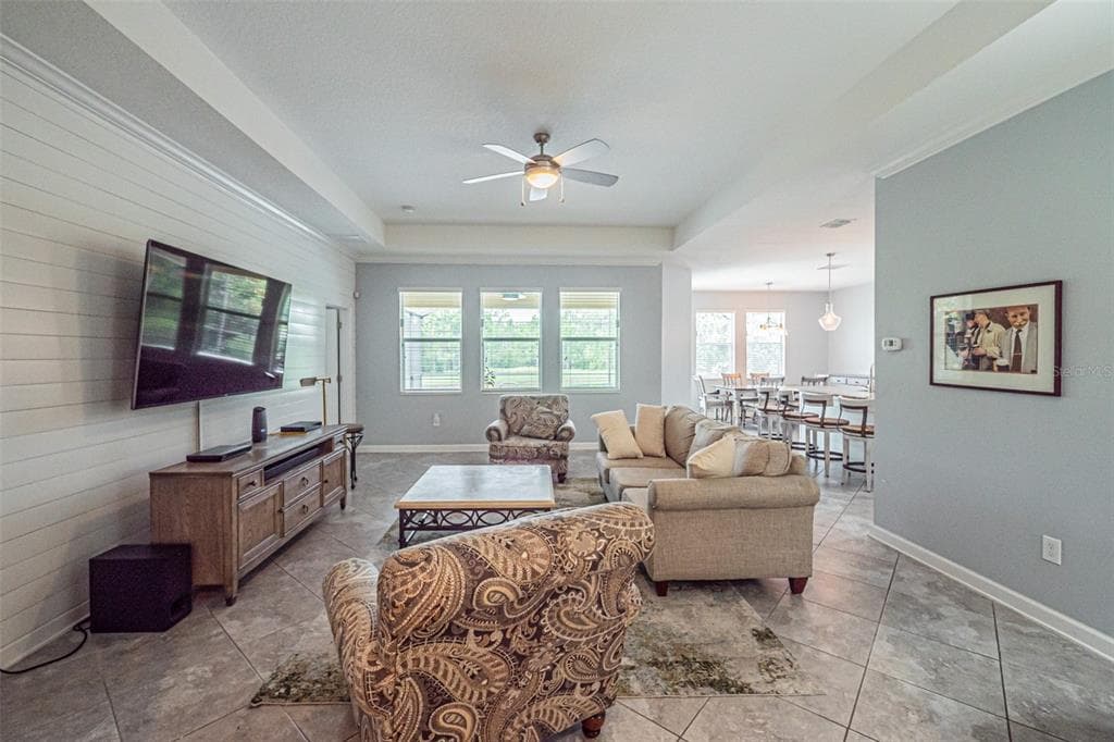 10174 LOVEGRASS LANE photo 16