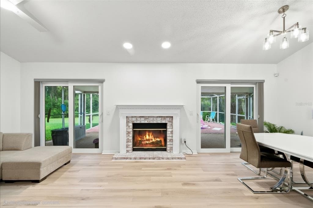 1014 HARDWOOD DRIVE photo 3
