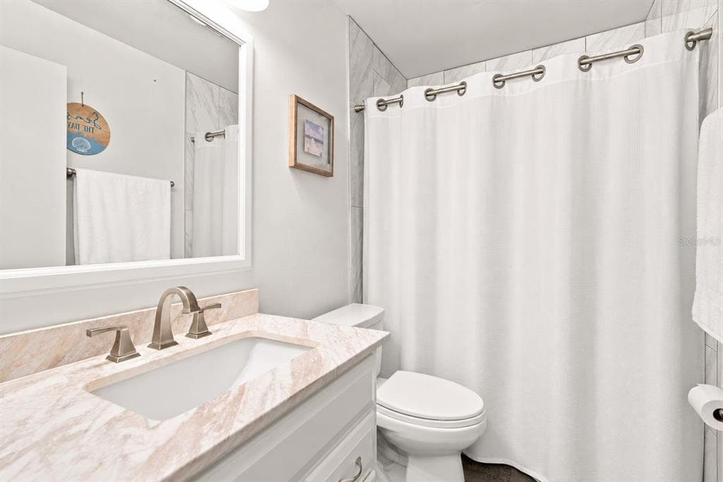 1014 HARDWOOD DRIVE photo 24
