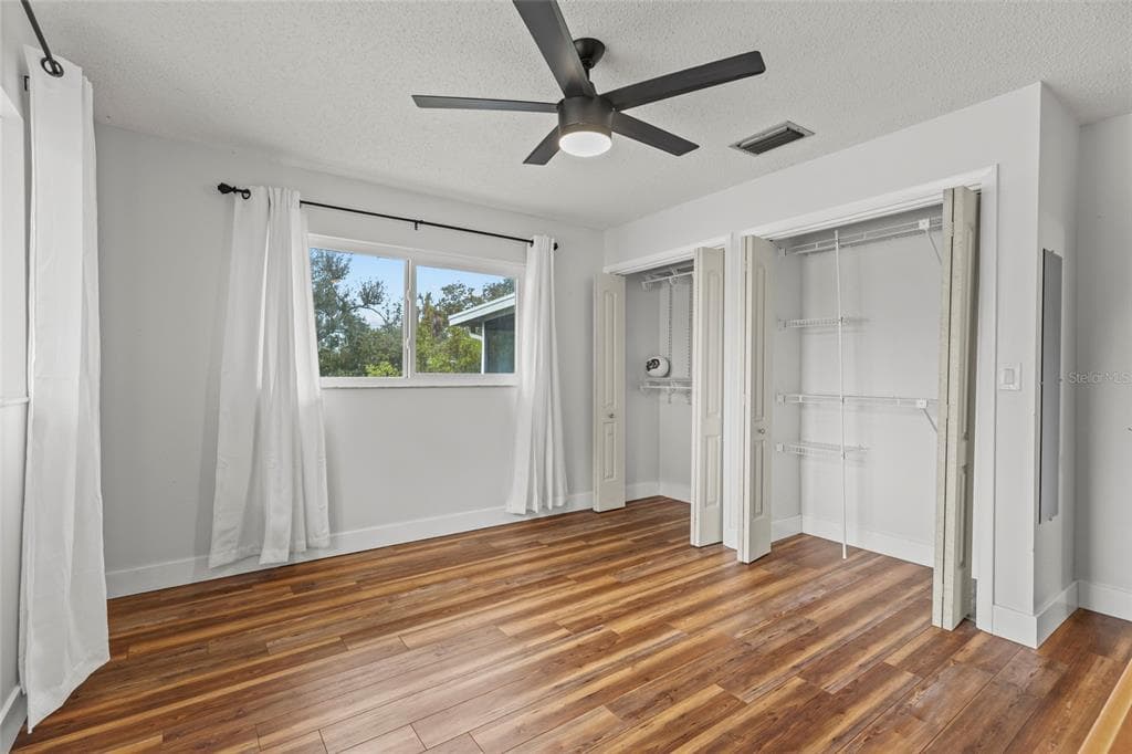 611 LEONA AVENUE photo 13