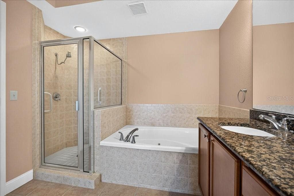 2801 S RIDGEWOOD AVENUE 806 photo 16