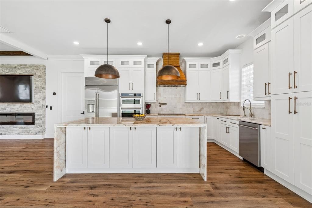 3426 CHANNELSIDE COURT photo 16