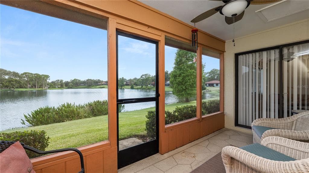 1031 ROLLING WOODS LANE photo 3