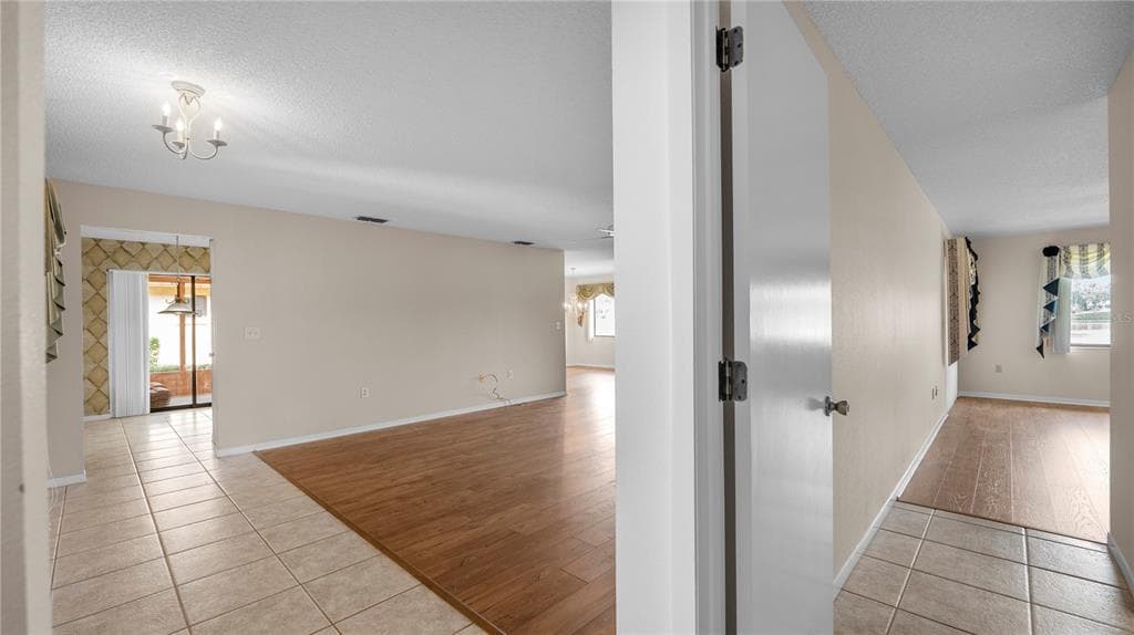 1031 ROLLING WOODS LANE photo 20