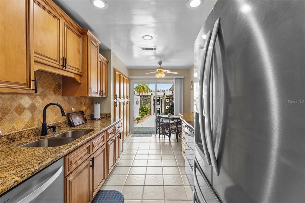 531 BOCA CIEGA POINT BOULEVARD S 531 photo 18