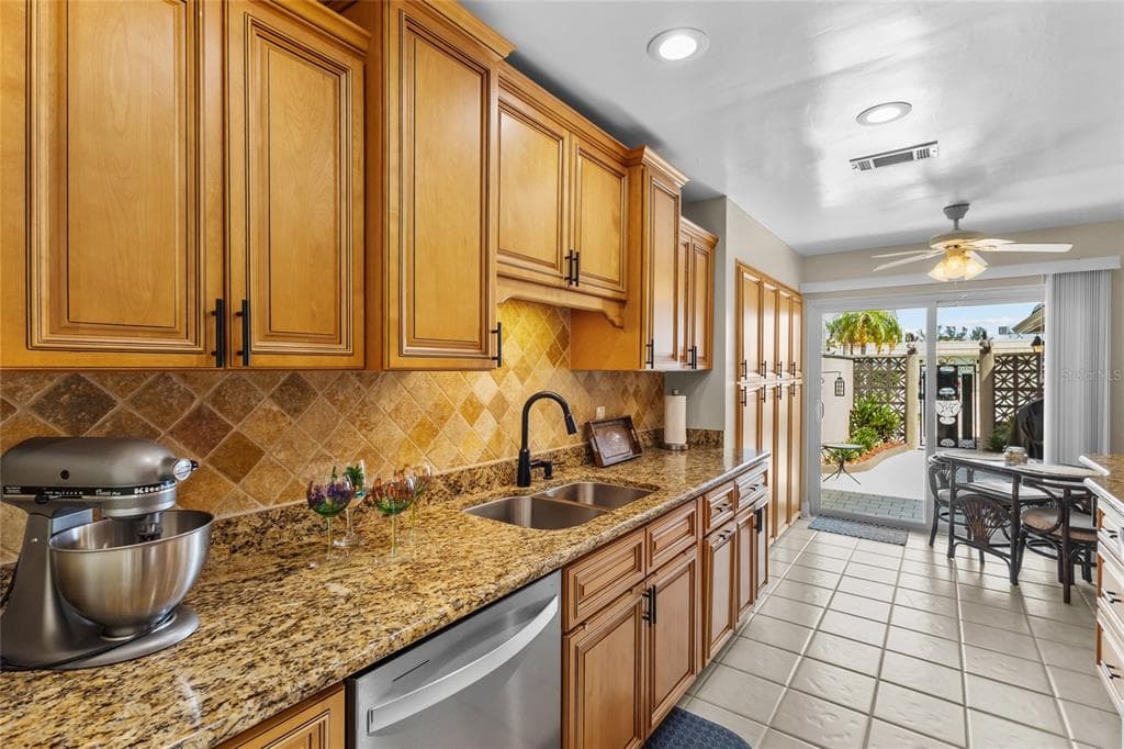 531 BOCA CIEGA POINT BOULEVARD S 531 photo 15