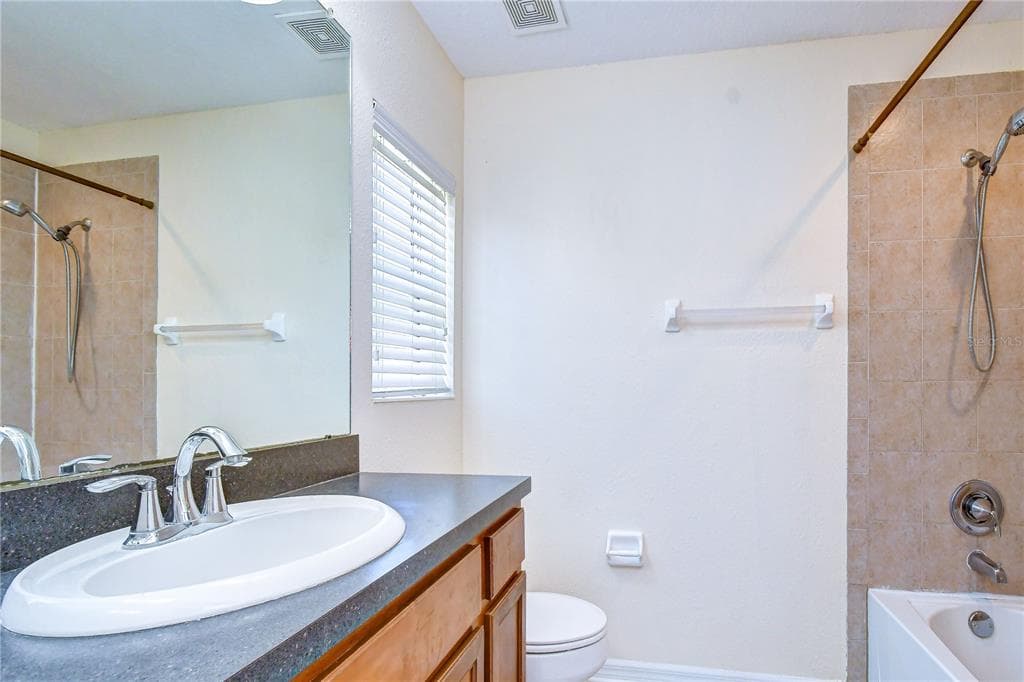6919 TOWERING SPRUCE DR photo 21