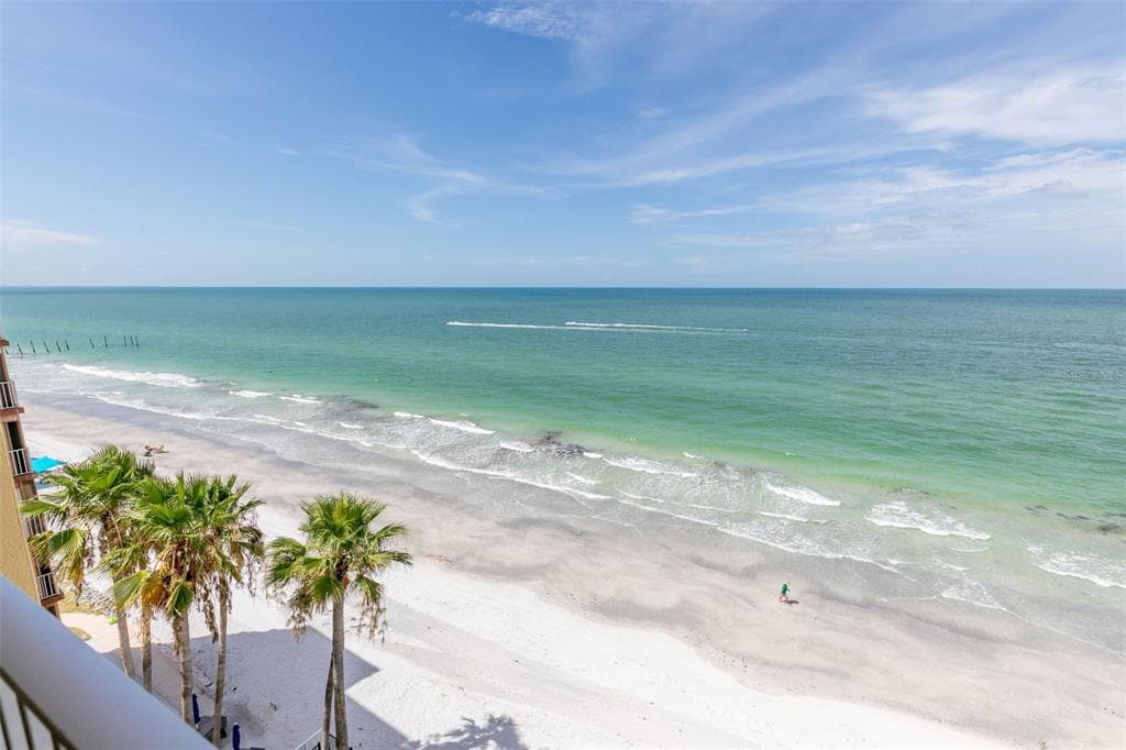 16450 GULF BOULEVARD 762 photo 18