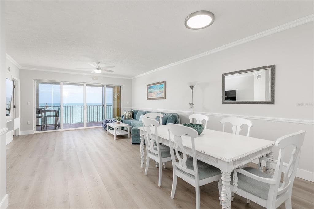 16450 GULF BOULEVARD 762 photo 8