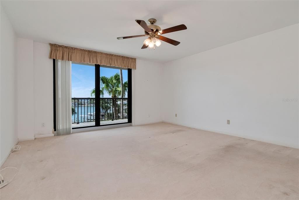 1660 GULF BOULEVARD 407 photo 17