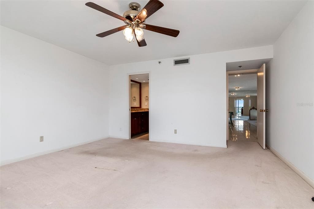 1660 GULF BOULEVARD 407 photo 19