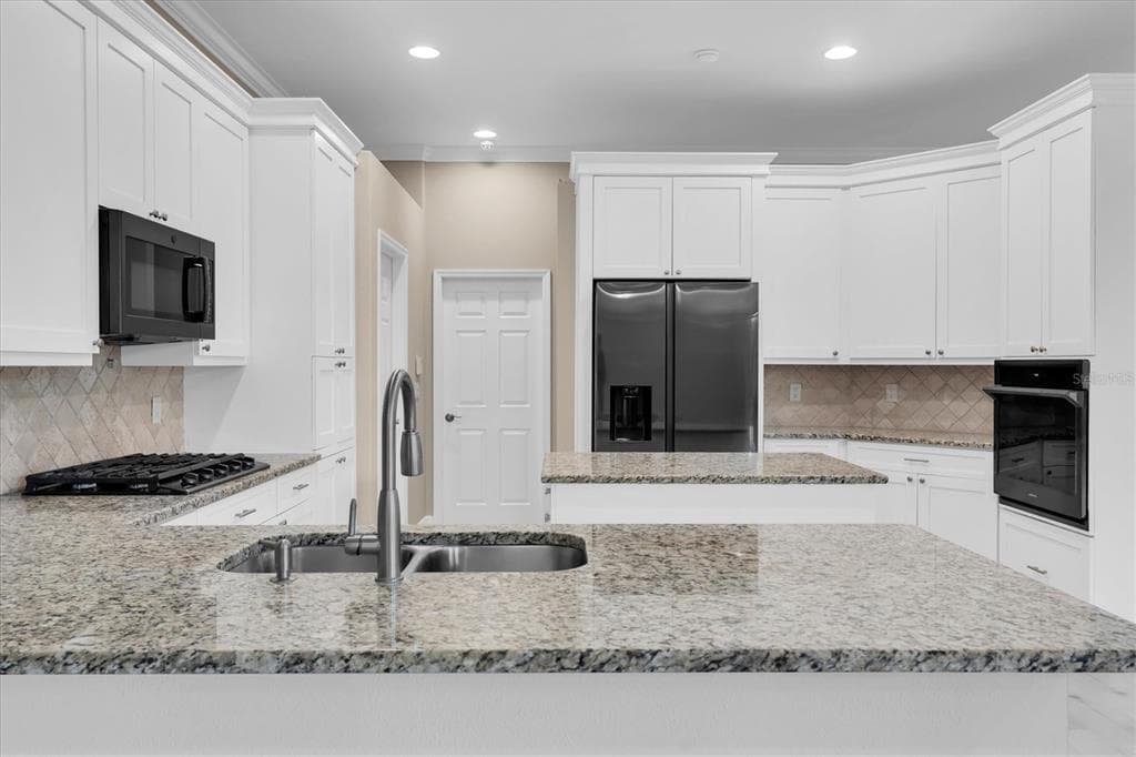 1526 LAKE POLO DRIVE photo 17