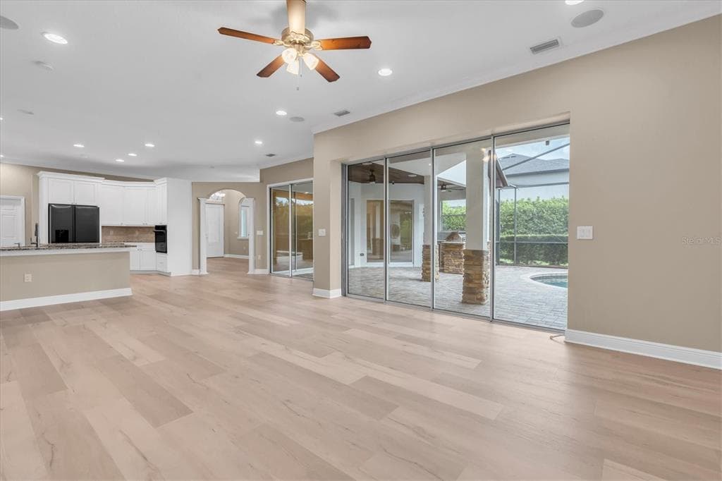 1526 LAKE POLO DRIVE photo 12