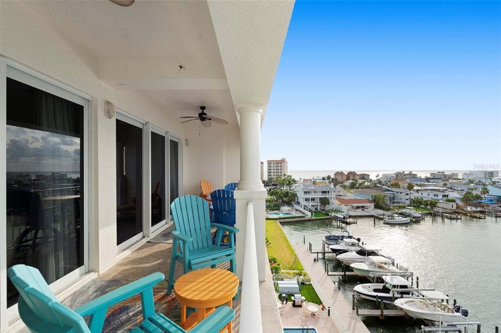 17717 GULF BOULEVARD 604 photo 24