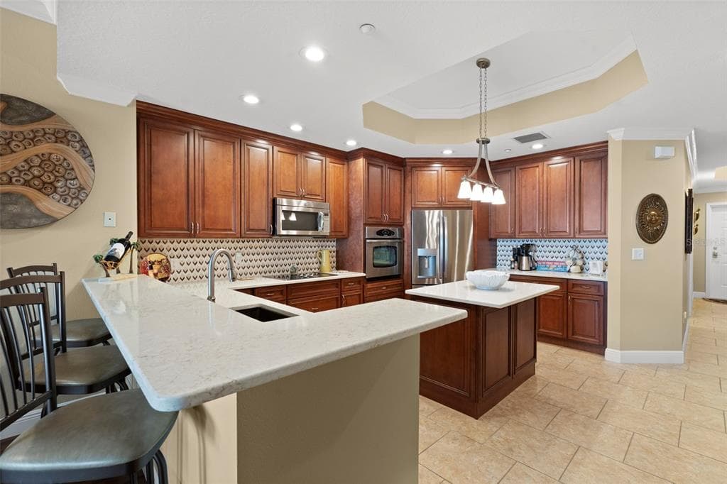 17717 GULF BOULEVARD 604 photo 15