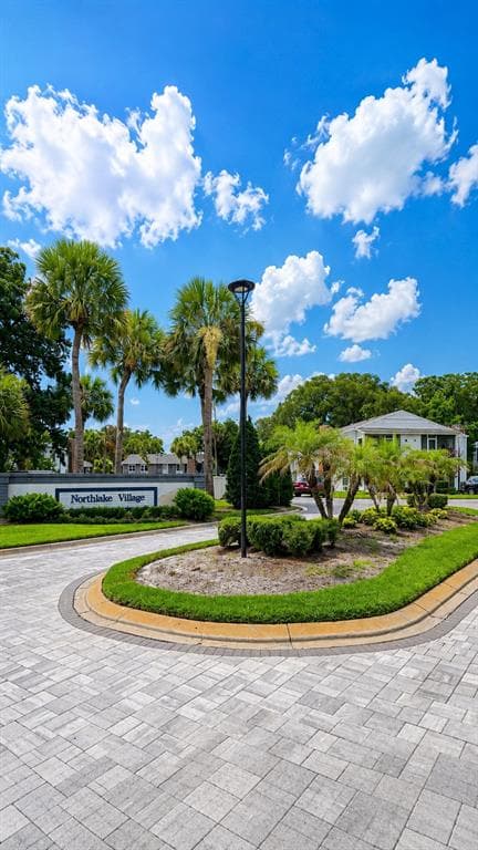 703 NORTHLAKE DRIVE #703 2