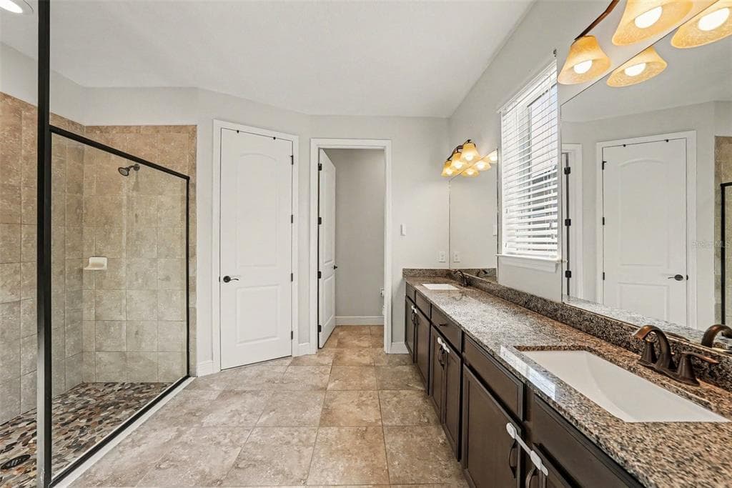 11526 NAVEL ORANGE WAY photo 19