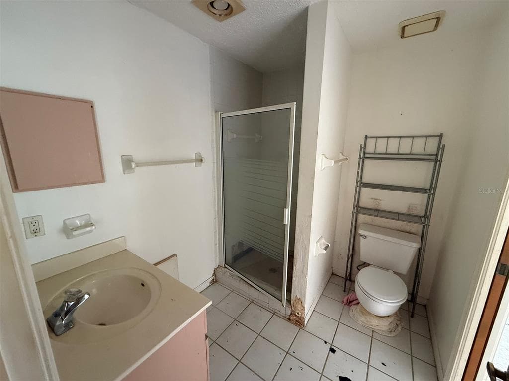 8548 CYPRESS LAKES BOULEVARD photo 4