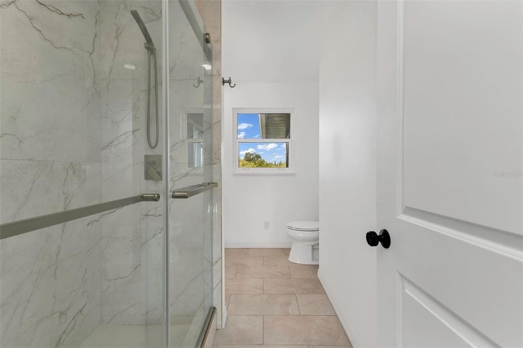 3129 BANYAN WAY photo 13