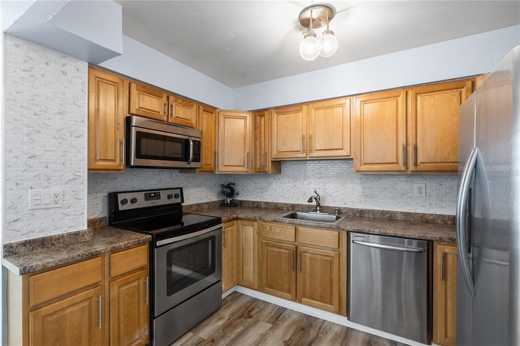 2800 N ATLANTIC AVENUE 715 photo 21
