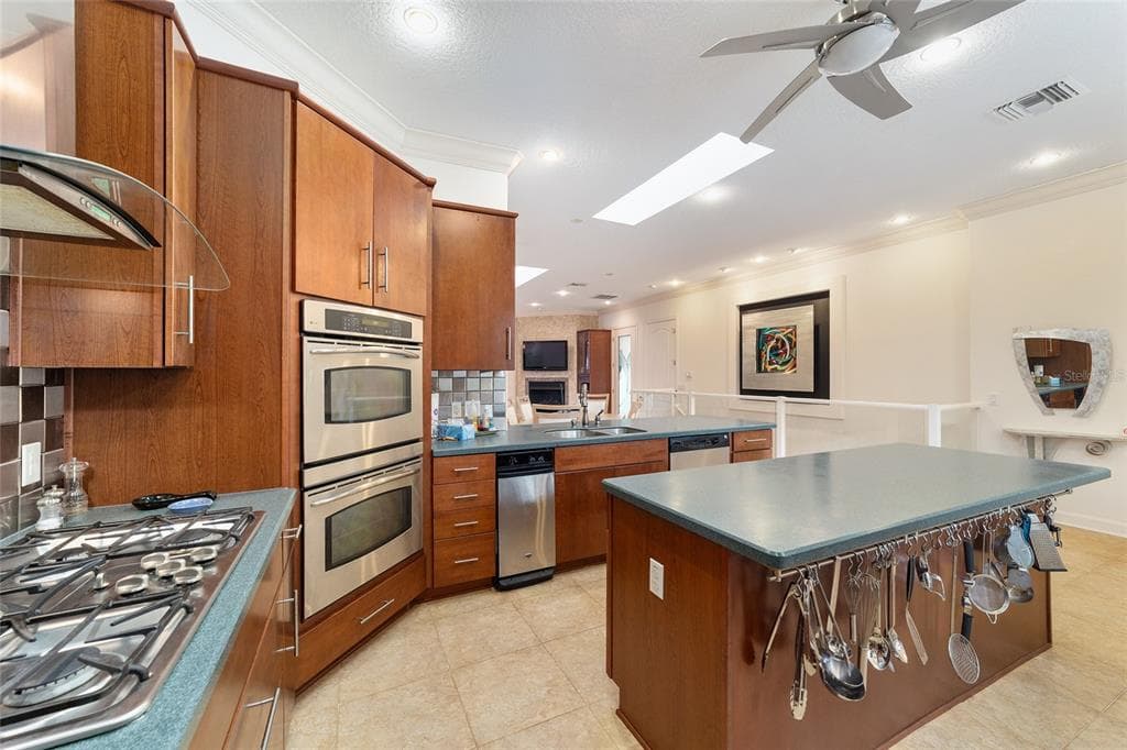 2299 N BAYOU POINT photo 25