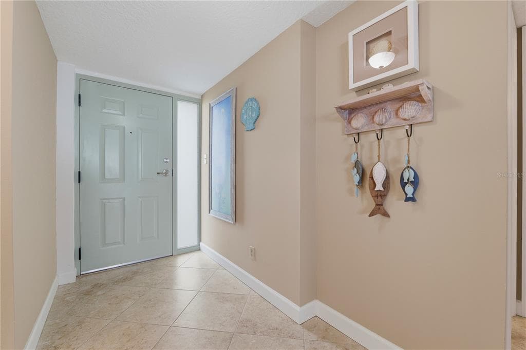 300 WOODETTE DRIVE 602 photo 4