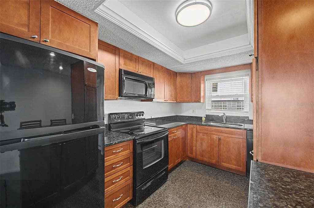 9 HAIG PLACE 704 photo 6